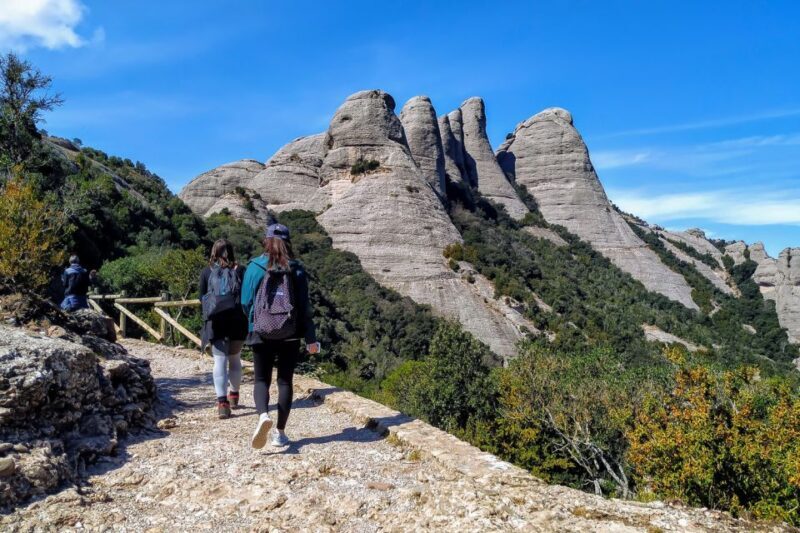 From Barcelona: Montserrat Mountain Hike and Monastery Tour - Return Journey