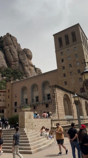 From Barcelona: PRIVATE Montserrat Guided Tour - FAQ