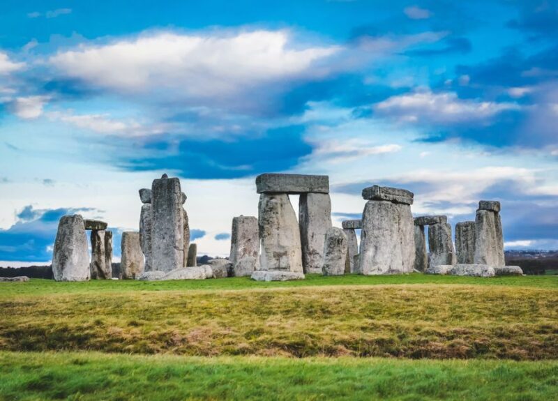 From Bath: Stonehenge & the Cotswolds Day Tour with Entry - What to Expect on the Tour