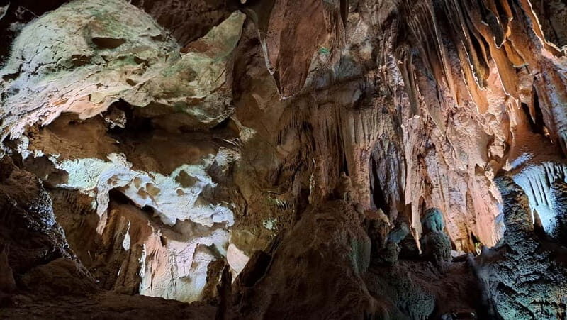 From Belgrade: Full-Day Resava Cave & Medieval Monasteries - Key Points