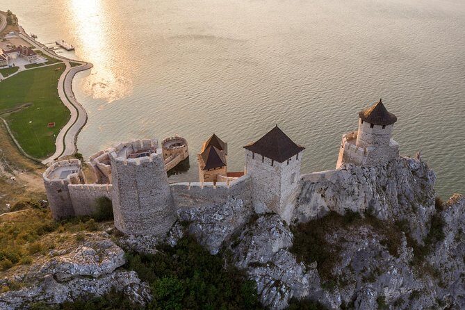 From Belgrade: Golubac fortress & Iron Gate Danube gorge - Key Points