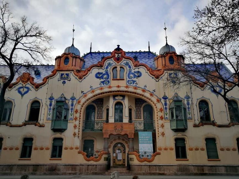 From Belgrade: Subotica and Palic Full-Day Trip with winery - Key Points