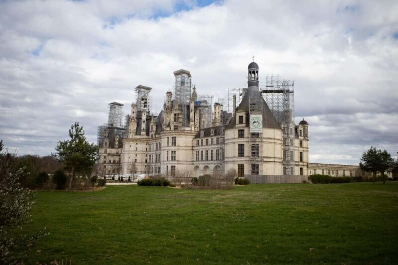 From Blois, Valley Castles: Premium Trip with Fine Dining - Exploring the Loire Valley in Style