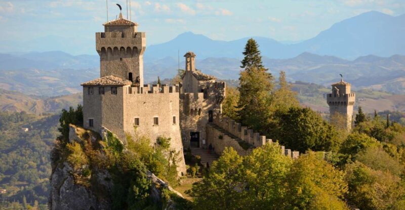 From Bologna: Private San Marino Day Tour with Lunch - Why You Might Find This Tour Worth It