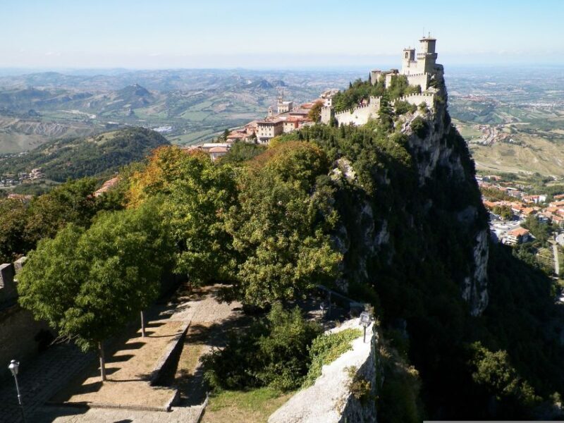 From Bologna: Private San Marino Day Tour with Lunch - The Highlights: What You’ll See and Experience