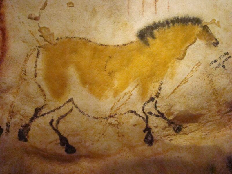 From Bordeaux: Lascaux and Dordogne Valley Private Tour - Additional Scenic Highlights