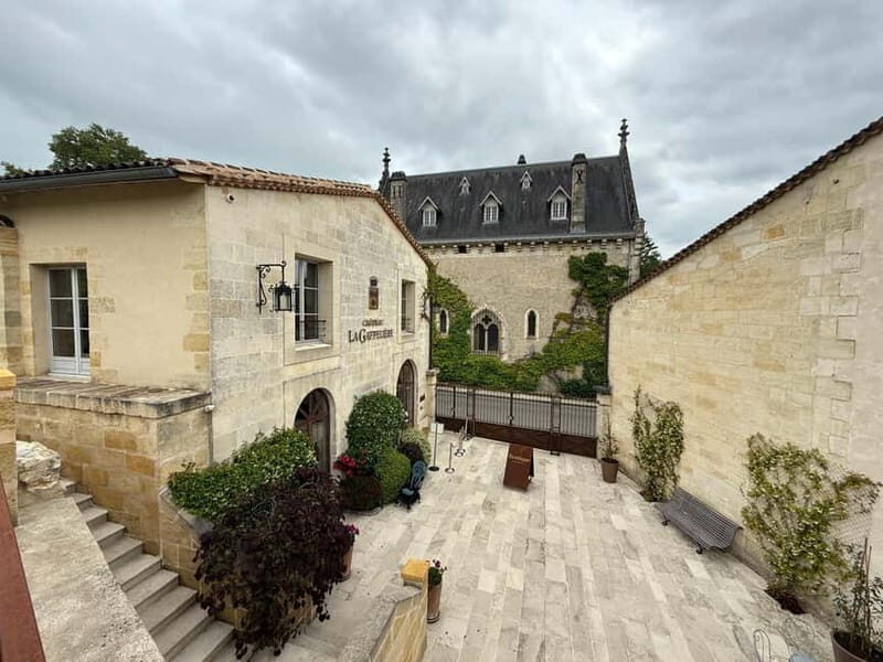 From Bordeaux: Private Tour in the Chateaux of Saint-Émilion - FAQ