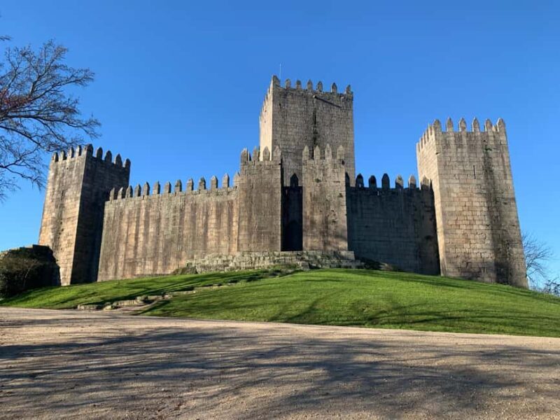 From Braga: Guimarães & Braga Full Day Tour - Key Points