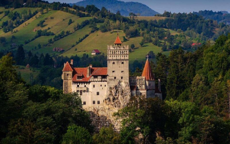 From Braov: Romanian Castle Tour with Bran and Peles - FAQ