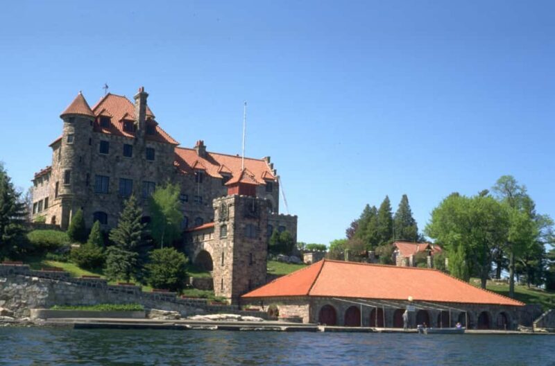 From Brockville: 1000 Islands 2.5-Hour Singer Castle Cruise - A Closer Look at the Experience