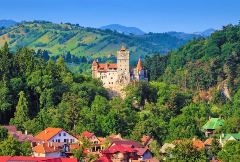 From Bucharest: Dracula Castle, Peles & Brasov Full-Day Trip - Key Points