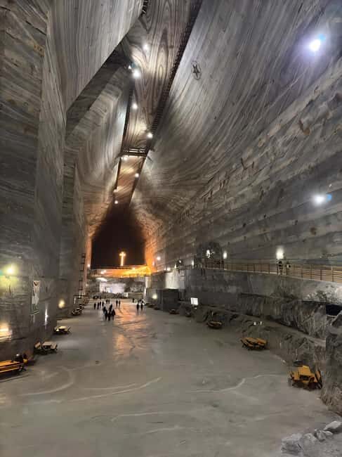 From Bucharest: Dracula's tomb & Salt mine Private Day Trip - Key Points