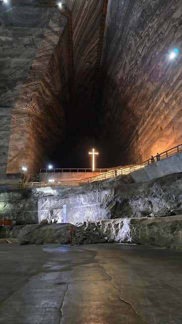 From Bucharest: Dracula's tomb & Salt mine Private Day Trip - Transport & Timing