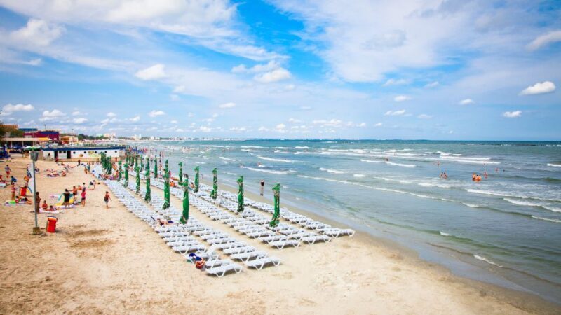 From Bucharest: Full-Day History, Sun & Fun at the Black Sea - Sun and Sand at Mamaia Beach Resort