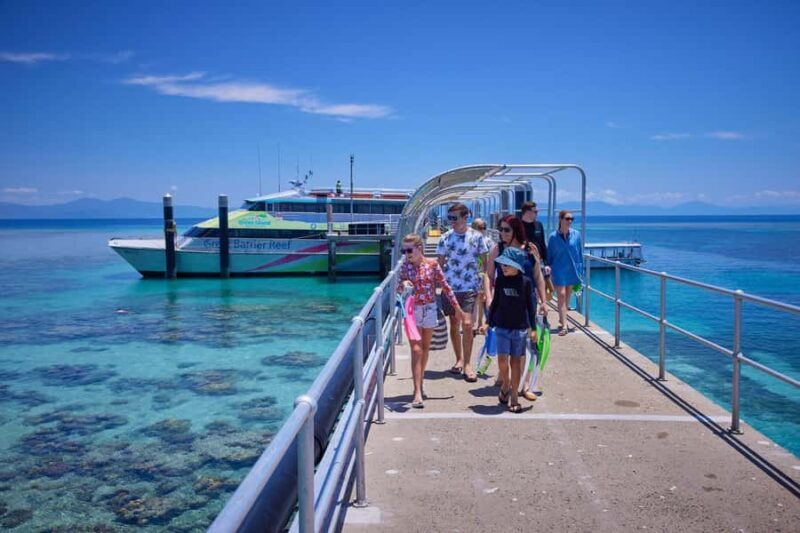 From Cairns: Green Island Half-Day Morning Cruise - The Experience in Detail