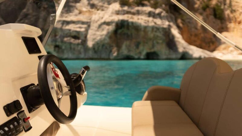 From Cala Gonone: dinghy excursion in the Gulf of Orosei - Snorkeling and Relaxation