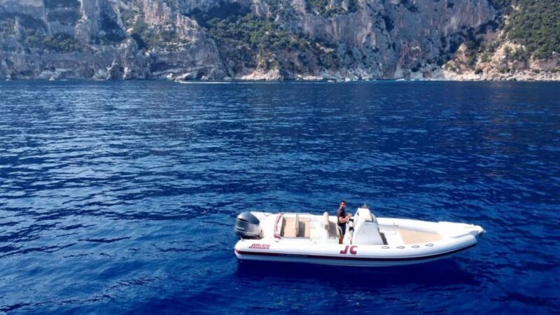 From Cala Gonone: dinghy excursion in the Gulf of Orosei - FAQ