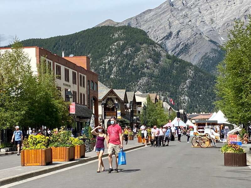 From Calgary: Banff & Yoho National Parks Private Day Tour - Frequently Asked Questions