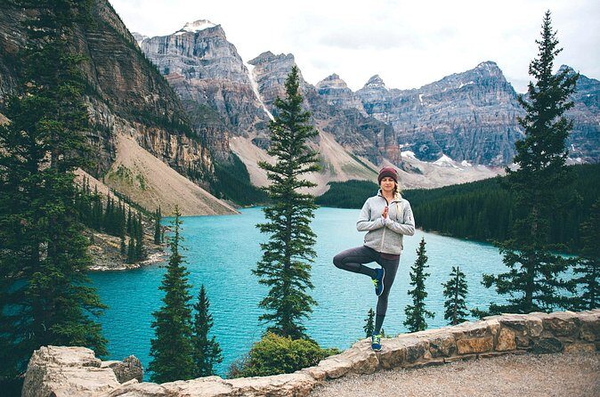 From Calgary Explore Moraine Lake Lake Louise and end in Banff - FAQ