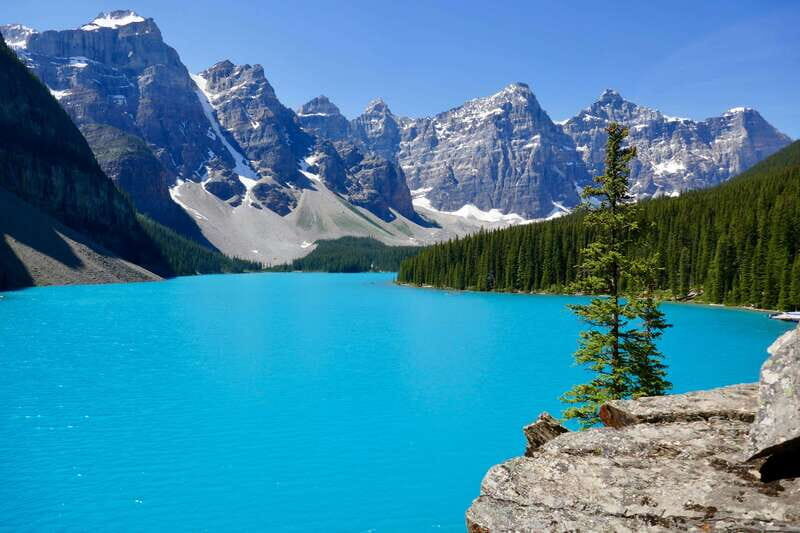 From Calgary: Moraine & Louise Lake, Banff & Falls Day Trip - Exploring the Highlights in Depth