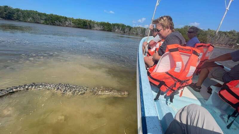 From Cancun: Rio Lagartos and Las Coloradas Day Trip - Exploring Las Coloradas