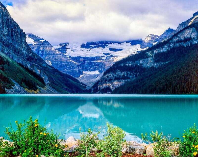 From Canmore/Banff: Moraine Lake Sunrise & Lake Louise Tour - A Detailed Look at the Experience
