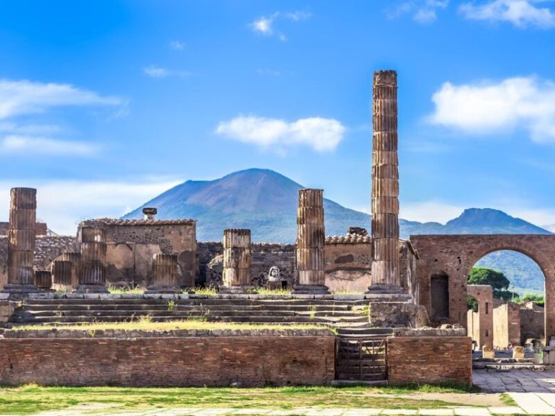 From Castellammare di Stabia Combo Tour_Pompeii & Vesuvius - Exploring Pompeii at Your Own Pace