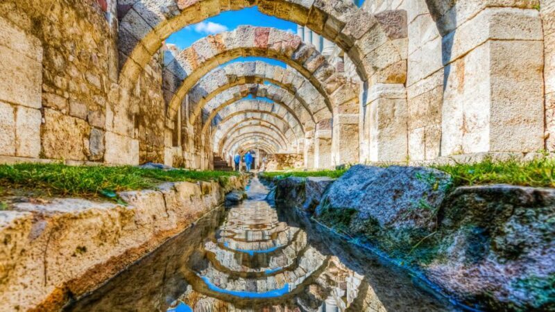 From Cesme: Private Izmir City & Agora Tour with Lunch - Who Is This Tour Best For?