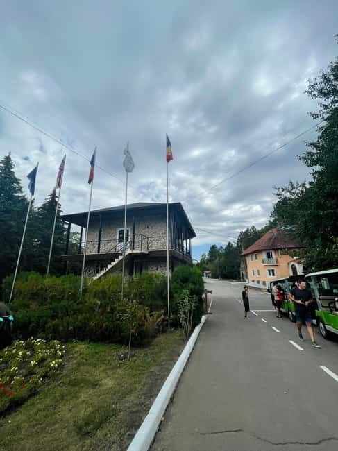 From Chisinau: visit Cricova and Milestii Mici Wineries - Exploring Moldova’s Wine Wonders: A Deep Dive into the Cricova and Milestii Mici Tour