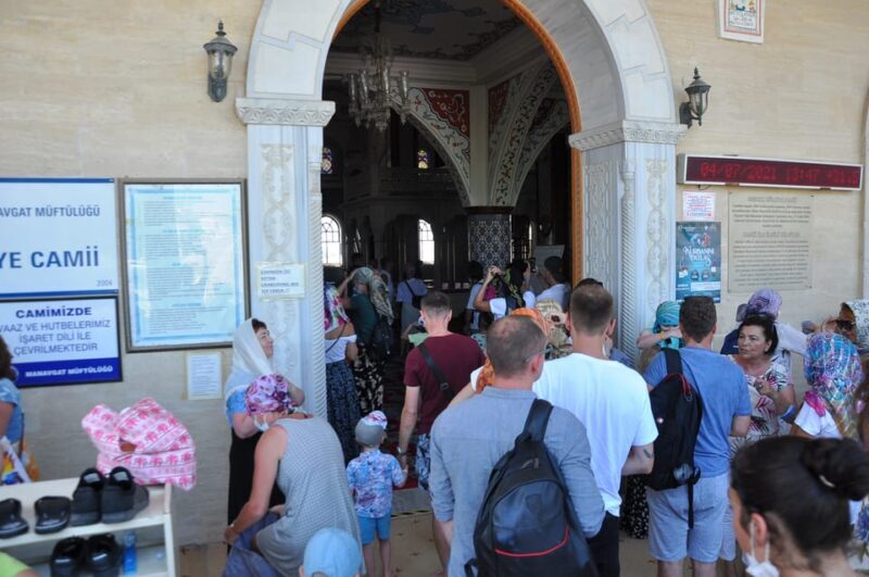 From City of Side: Cabrio Bus Safari & Boat Tour with Lunch - What’s Not Included