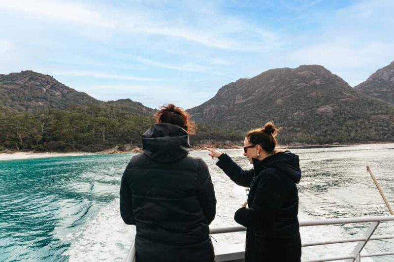 From Coles Bay: Wineglass Bay Cruise with Lunch - FAQs