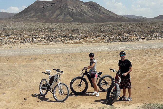 From Corralejo: E-bike/E-scooter 3-4 hour excursion - An Honest Look at the Fuerteventura E-bike Tour