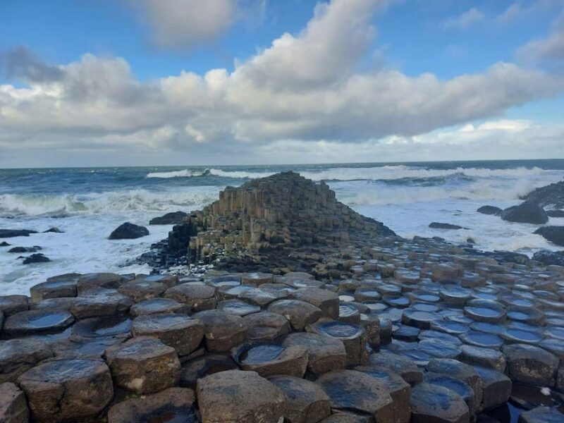 From Dublin: Giants Causeway Private Tour - The Experience of a Guide