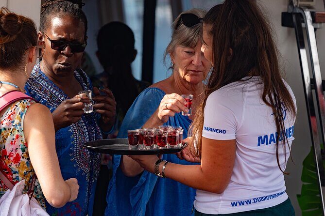 From Dubrovnik: Premium Three Island Cruise with lunch and drinks - FAQ