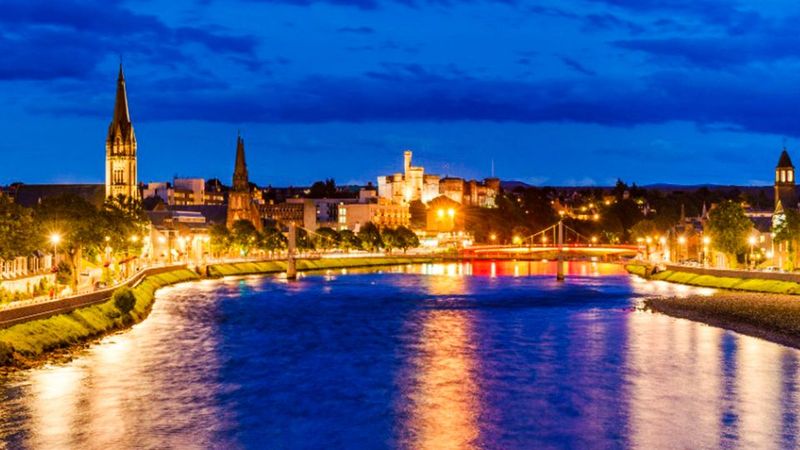 From Edinburgh: 3-Day Isle of Skye and The Highlands Tour - Loch Ness on Day Three: Optional Boat Cruise, Real Atmosphere