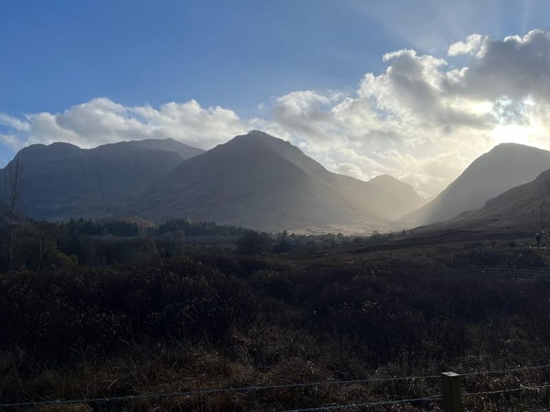 Edinburgh: Loch Ness, Glencoe & The Highlands - Fort Augustus and Loch Ness: time at the water