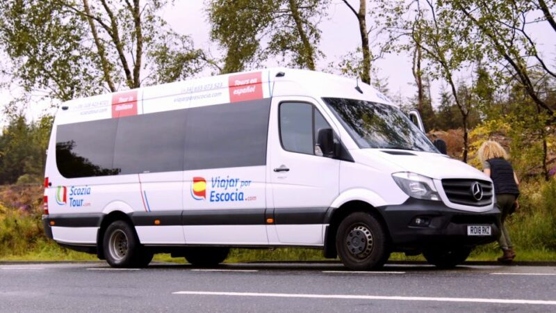 From Edinburgh: Loch Ness & Inverness Tour in Spanish - Inverness and River Ness