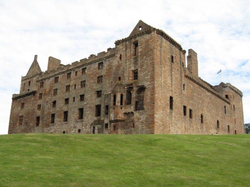 From Edinburgh: Outlander Adventure Day Tour with Entry - What’s Included and What’s Not
