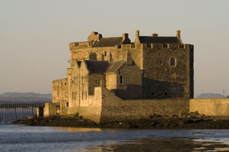 From Edinburgh: Outlander Full-Day Tour in Spanish - Key Points