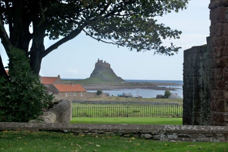 From Edinburgh: Viking Coast & Alnwick Castle Day Tour - Exploring Holy Island and Lindisfarne