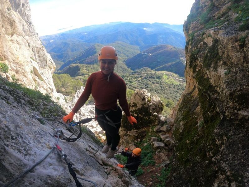 From Estepona: Vía Ferrata de Benalauria climbing tour - FAQs