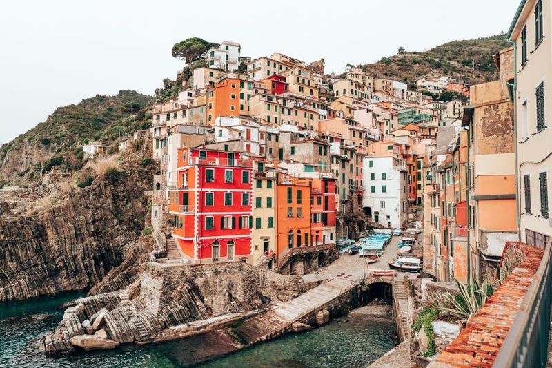 Florence: Day Trip to Cinque Terre with Optional Street Food - Florence to Cinque Terre in 12 Hours: the reality of a fast but fun day