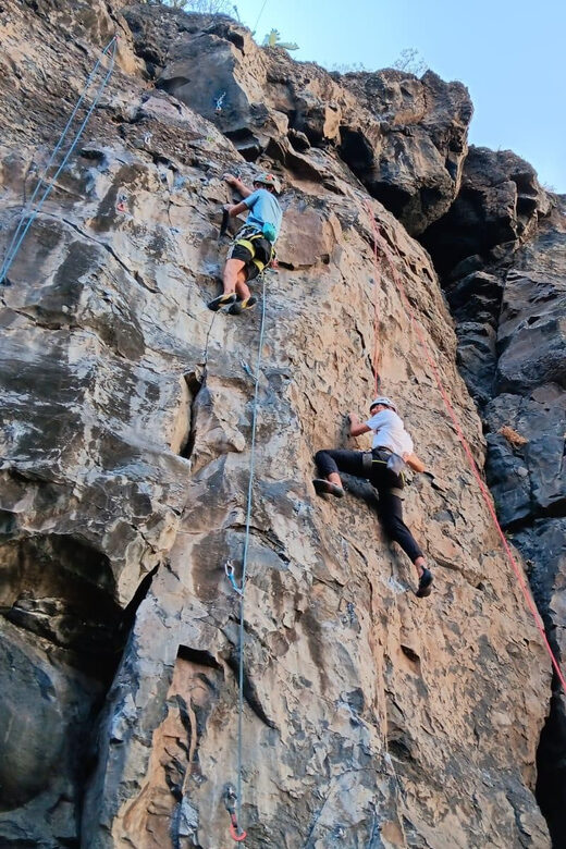 From Funchal: Guided Climbing Tour, with Pick-up - Breaking Down the Itinerary