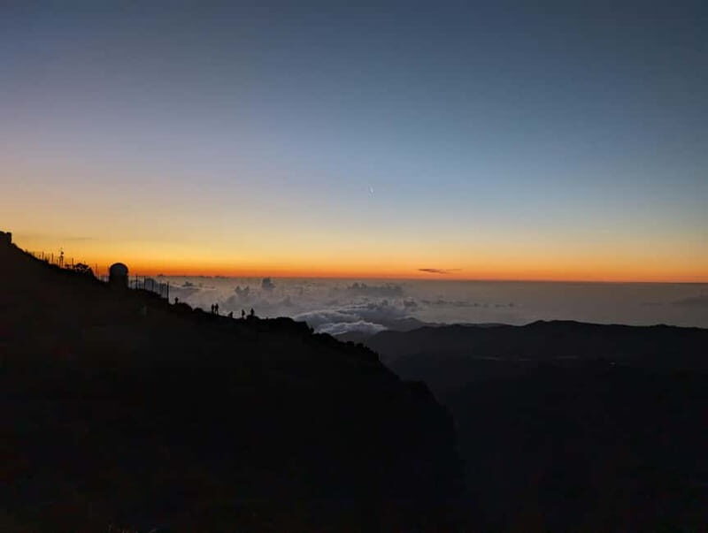 From Funchal: Pico Arieiro Sunrise with Optional Breakfast - Key Points