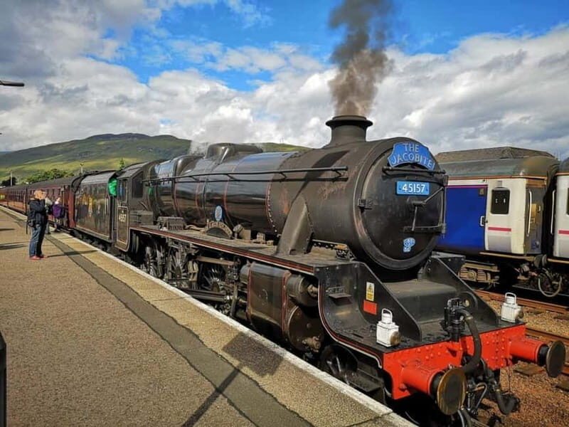 From Glasgow: Glenfinnan, Loch Lomond & The Highlands - Price and Value