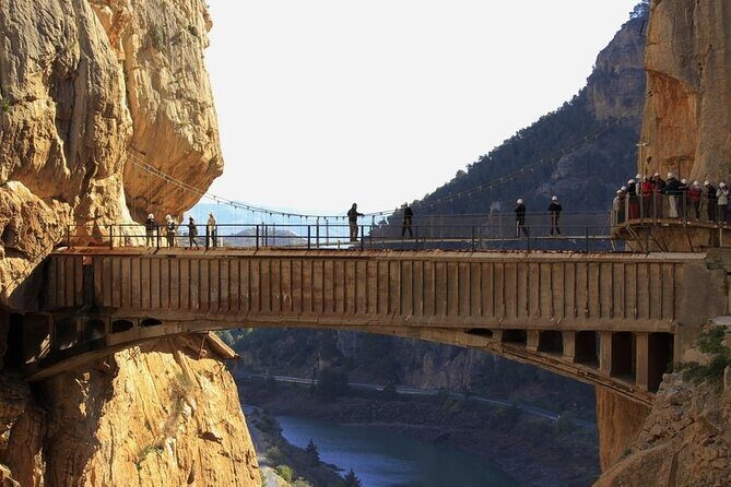 From Granada: Caminito del Rey Tour with Private transportation - Key Points