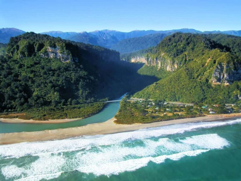 From Greymouth: Punakaiki Blowholes & Pancake Rocks Tour - A Detailed Look at the Tour Experience