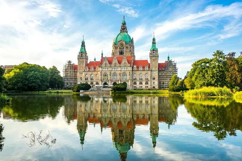 From Hamburg: Private Guided Day Trip to Hanover - Key Points