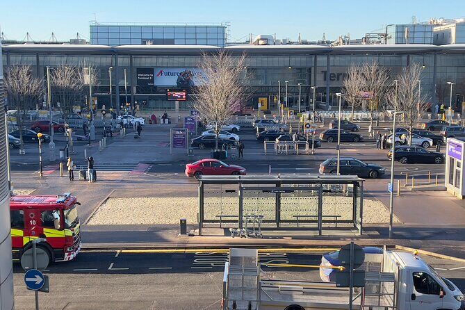 From Heathrow Airport to Gatwick Airport | Private Transfer - FAQ