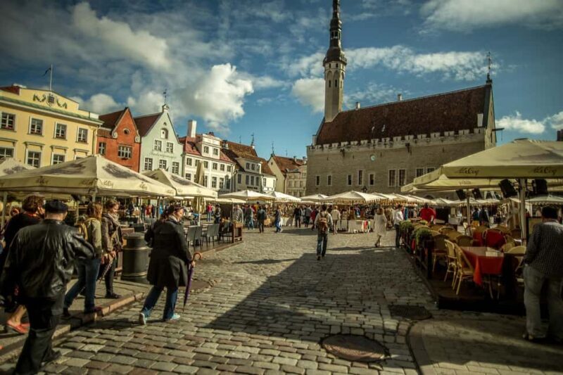 From Helsinki: Luxury Trip to Tallinn - Ferry+Guide+VIP car - Who Is This Tour Best For?